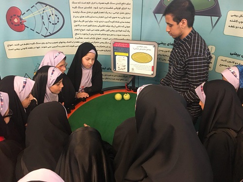 برگزاری اردوی آموزشی تفریحی باغ کتاب برای دانش آموزان پایه چهارم دبستان دخترانه