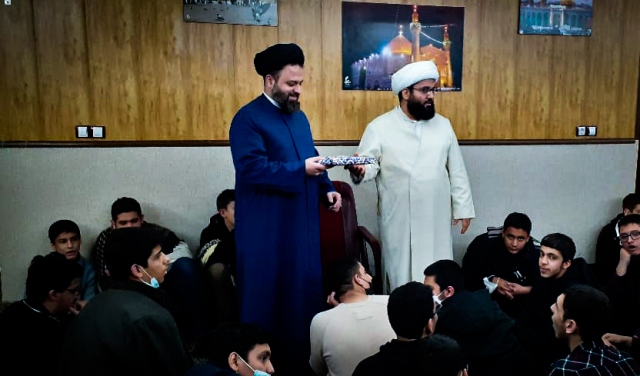 برگزاری اردوی مشهد مقدس دانش آموزان دبیرستان معارف اسلامی