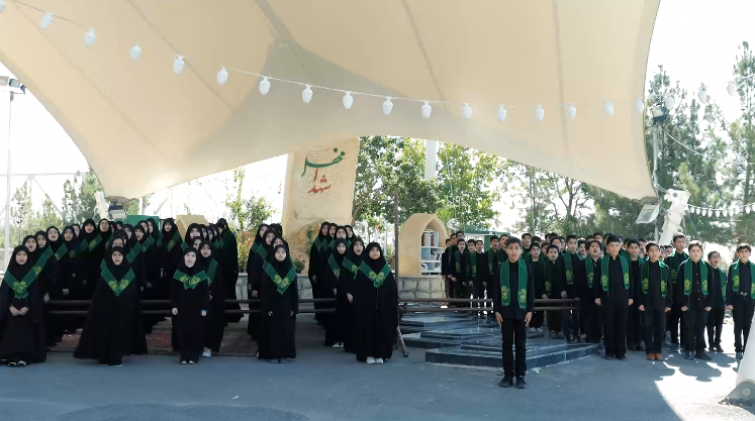 سرود دانش آموزان مجتمع بمناسبت اربعین حسینی